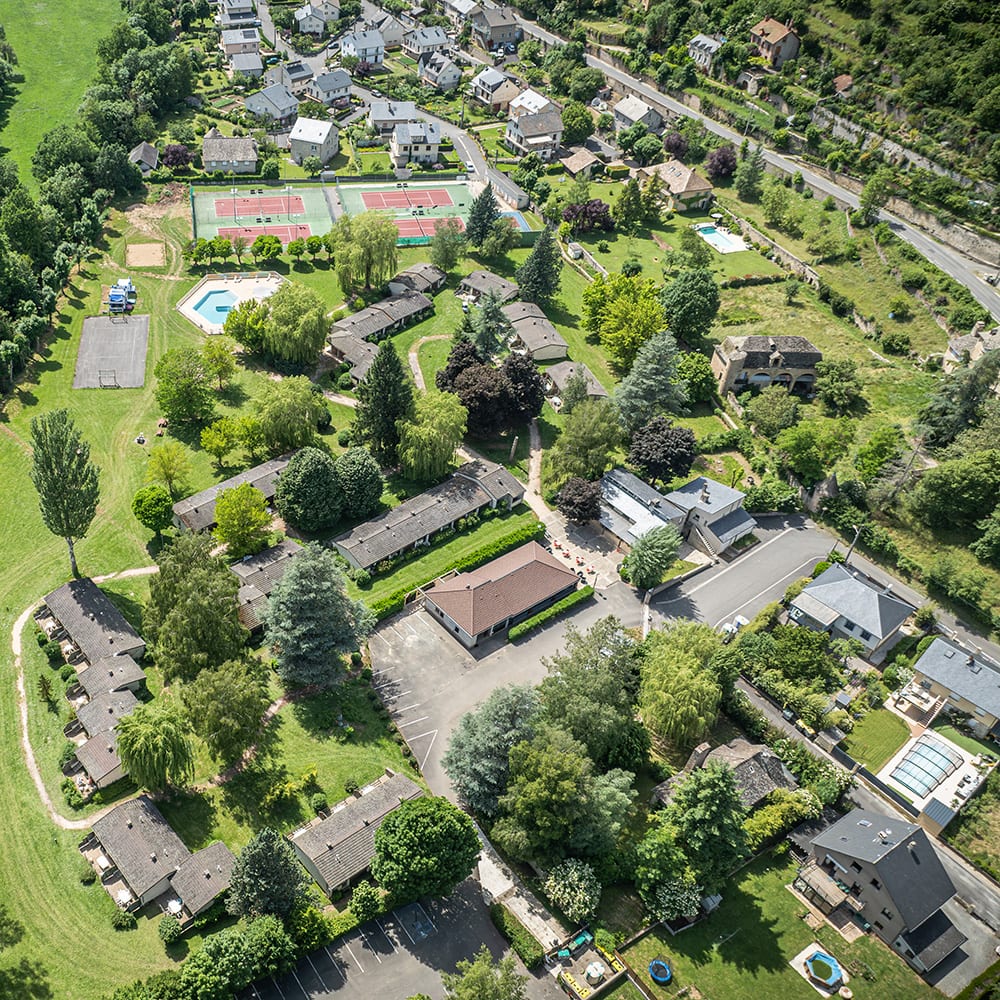 Vue aérienne Camping Gévaudan Aubrac Vue aérienne Camping Gévaudan Aubrac
