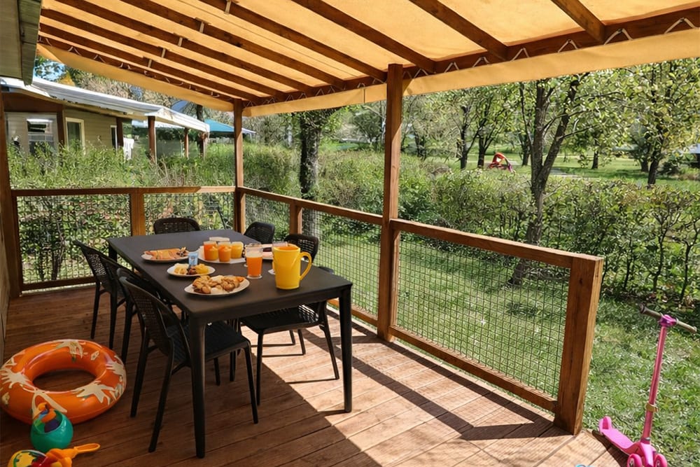 Chalets Premium Terrasse Camping Gévaudan Aubrac