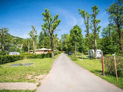 Emplacements nature Camping Gévaudan Aubrac